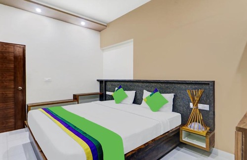 Nanjangud Hotel | Treebo Trend Karanji Residency