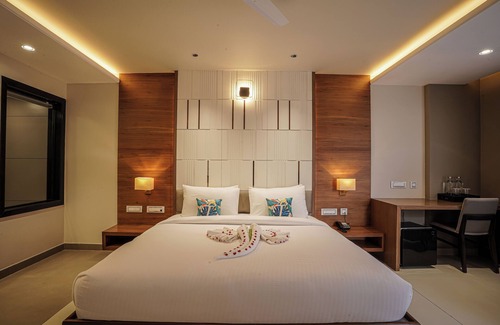Belagavi Hotel | TreeHouse Kambers