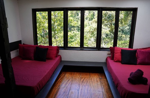 Monteverde House | TreeTop House Getaway, Fairy Magic Rustic Elegance in the Cloud Forest, 3 Levels