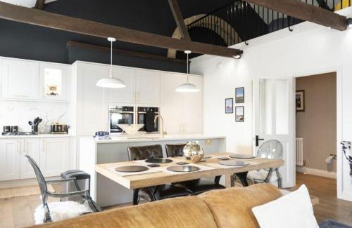 South Charlton House | Treetops, Alnwick