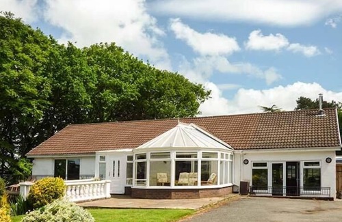 Govilon Cottage | TREETOPS, family friendly, luxury holiday cottage in Govilon