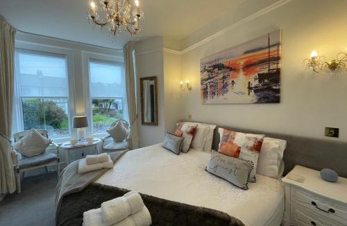 Brixham House | Trefoil Guest House