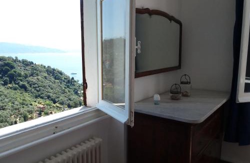 Santa Margherita Ligure Bed & Breakfast | Trekking in paradise B&B