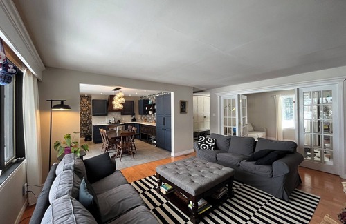 Lac-Superieur Ski Chalet | Tremblant Lakefront Chalet for Rent – May, July & August
