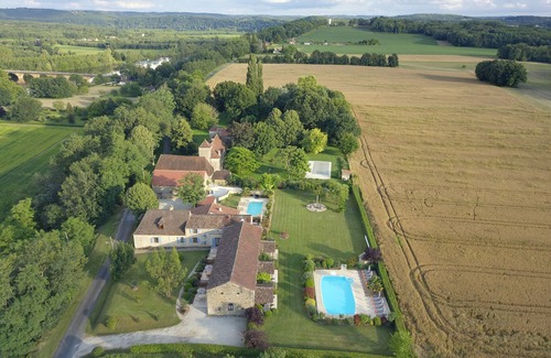 Cales Cottage | Trémolat - Charming cottage decorated with taste - Heated pool - Wifi