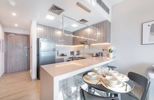 Jumeirah Lake Towers Condo | Trendy 1-Bedroom Apartment with Stunning Views at MBL Residences, JLT