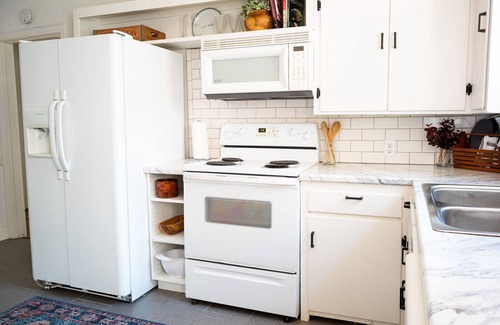 Inglewood House | Trendy East Nash home near dwntwn