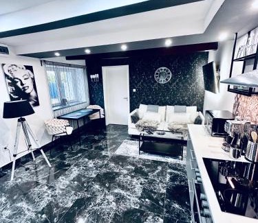 Karacsond House | Trendy House 65