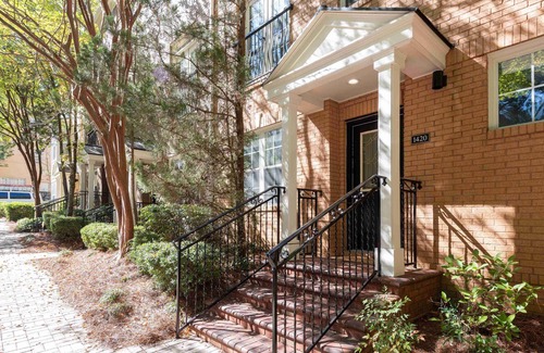 Atlanta House | Tres Chic by Minty Living