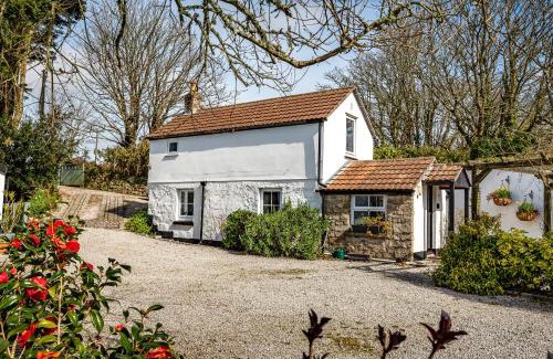 Tresowes House | Tresowes Green Cottage