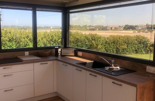 Kerlouan House | Tresseny, 5 beds , feet in the water with direct access to the beach .