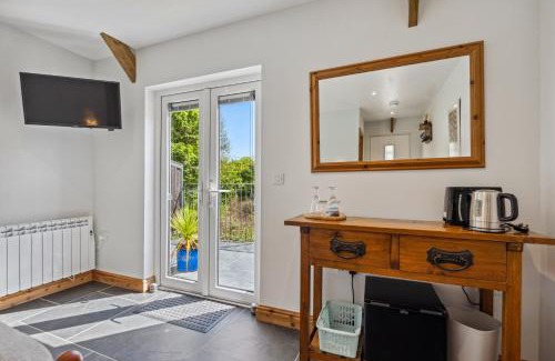 Trelil House | Trewethen Cottage Barn 2 near Port Isaac