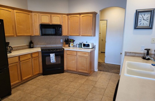 Tapteal West House | Tri-Cities Home Away From Home