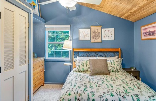 Packwood House | Tri-Mountain Basecamp