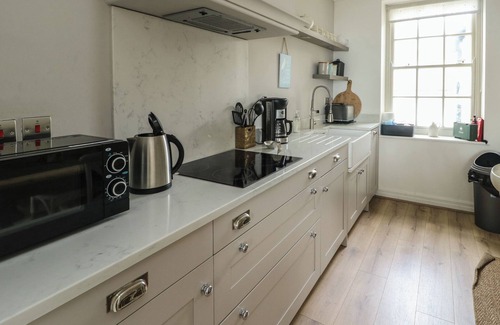 Beaumaris Cottage | TRI RAGLAN MAWR, family friendly, with open fire in Beaumaris