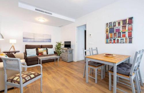 Triana Apartment | Triana Pages Oasis by Valcambre