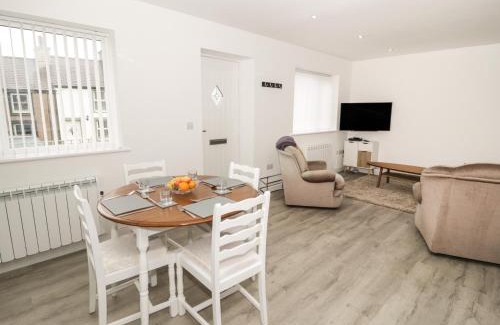 Llanfechell House | Trigfa