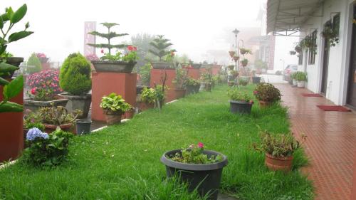 Kotagiri Hotel | Trilan Cottages - Donnington Road