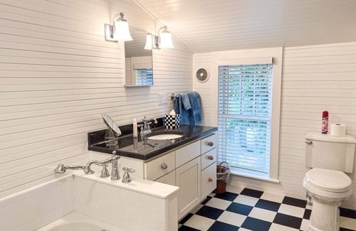 Wequetonsing Cottage | Trillium Walk Cottage - Stunning & Newly Renovated. Available this summer!