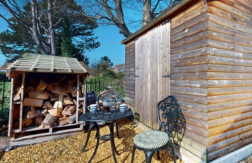 Rhos on Sea Cottage | Trillo Lodge - One Bedroom Cottage, Sleeps 2