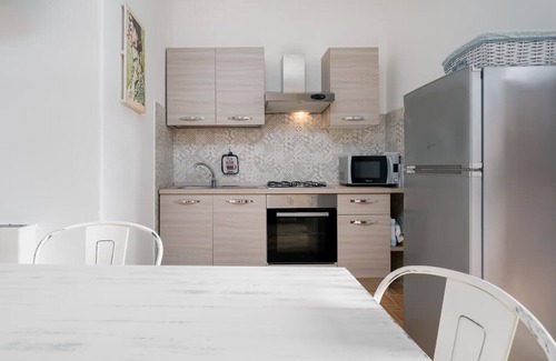 Posada Apartment | Trilo Tiriarzu: in Zona Residenziale a Posada