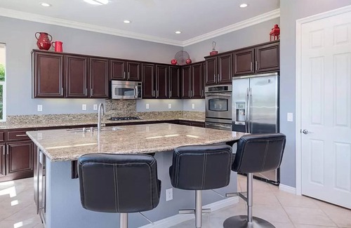La Quinta House | Trilogy Desert Oasis with Salt Water Pool and Jacuzzi with beautiful Mtn Views