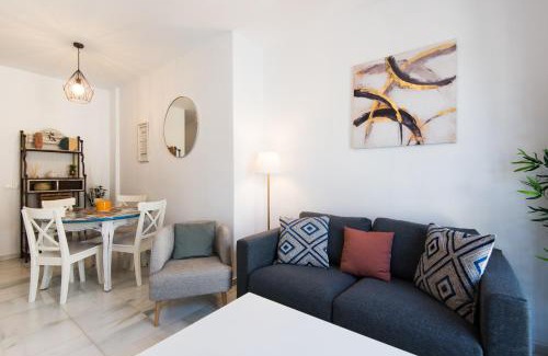 La Trinidad Apartment | TRINIDAD TRAFALGAR, quiet and nice aprtment in the heart of the Spanish culture