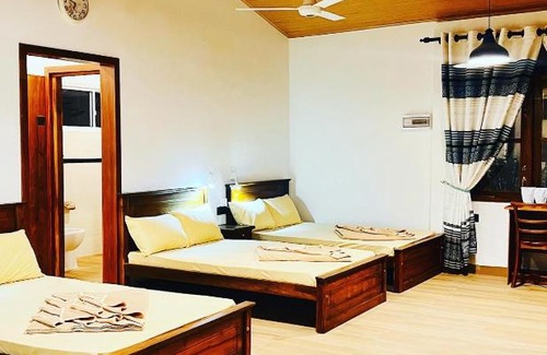 Hatton Hotel | Trinitons River side villas