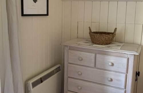 Godmanstone Apartment | Trinity Annexe, adorable and rural within an AONB