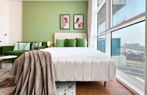 Jumeirah Village Triangle Apartment | Trophy - Urban Oasis Suite