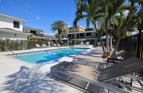 Deerfield Beach Hotel | Tropic Isle Beach Resort