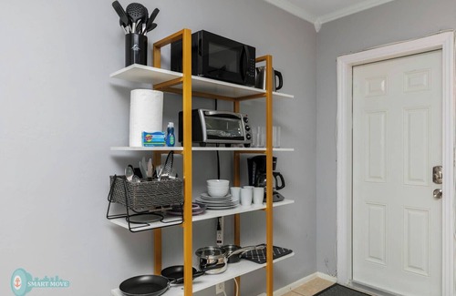 Harbordale Apartment | Tropical Breeze Apartments unit 5