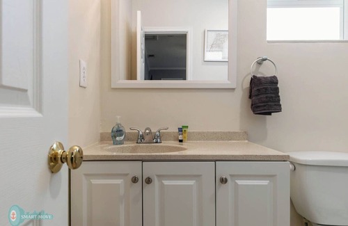 Harbordale Apartment | Tropical Breeze Apartments unit 5
