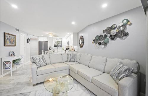 Marco Island House | Tropical Condo on River with pools, spas, and tennis
