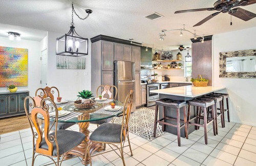 Stuart House | 'Tropical Landing' Stuart Home w/Pool + Grill!