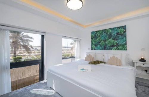 Jumeirah Village Apartment | Tropical Loft with working station in JVC