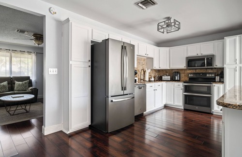 Boynton Beach Villa | Tropical Spa Escape! Pool/Spa/Sauna WIFI 4Bdrm 8 Min Bch