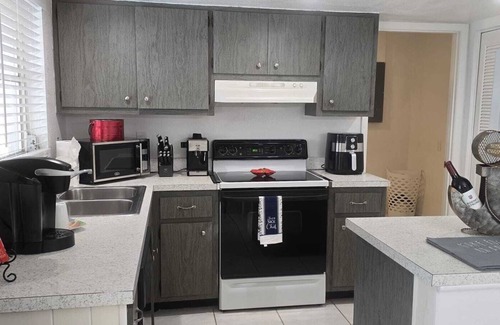 Port Charlotte - Charlotte Harbor House | TropiCasa: Private Pool Home + BBQ Near Beaches