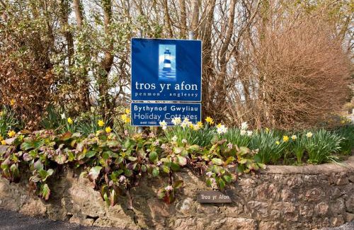 Beaumaris House | Tros Yr Afon Holiday Cottages and Manor House