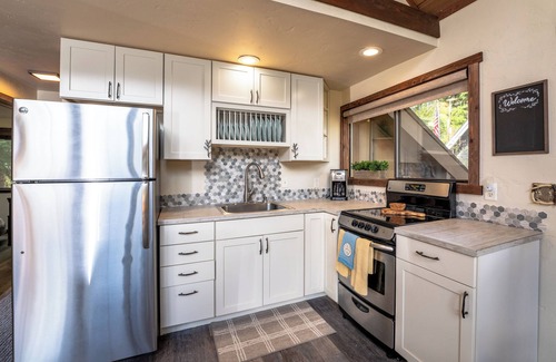 Cle Elum House | Trout Hunters Riverside Cabin on the Yakima River!