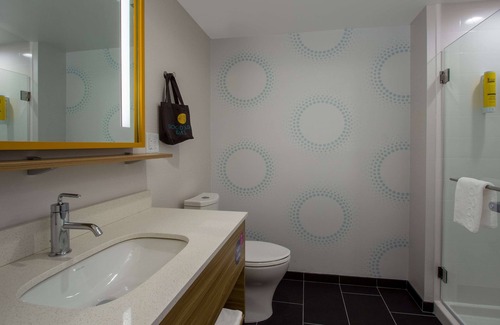Grove City Hotel | Tru by Hilton Grove City Columbus