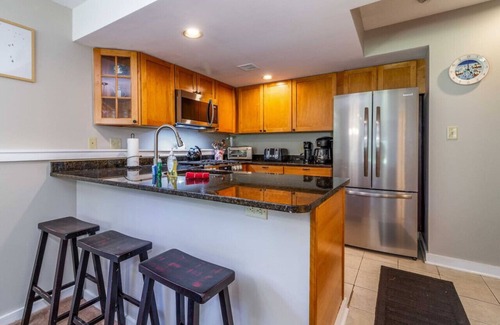 Ludlow Apartment | True Ski in/Ski out with Pool, Hot tubs & Firepits