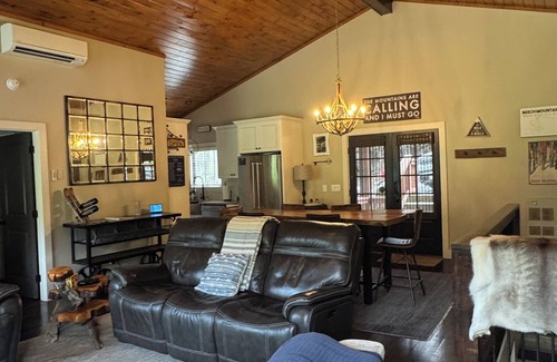 Beech Mountain House | True Ski-in Ski-out Luxury Rental Home on Beech Mountain