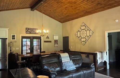 Beech Mountain House | True Ski-in Ski-out Luxury Rental Home on Beech Mountain