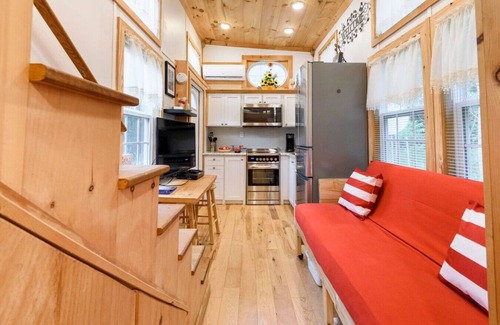 Mentone Apartment | True Tiny Home & Community l 4 Mi To Mentone