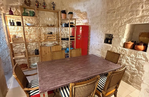 Noci Villa | Trulli of the Hawk