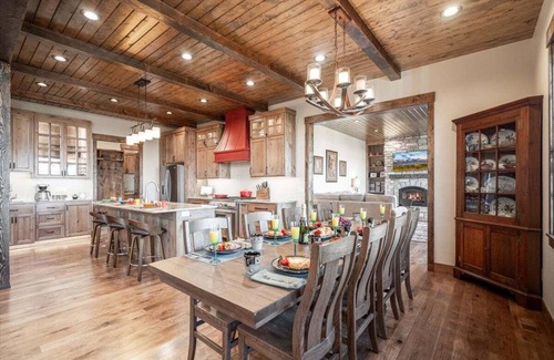 Island Park House | Trumpeter Swan Penthouse,1Br/1 1/2Ba,BBQ,Firepit,Lakeview,20m 2 YNP,Secluded,Deck-Beautiful Views