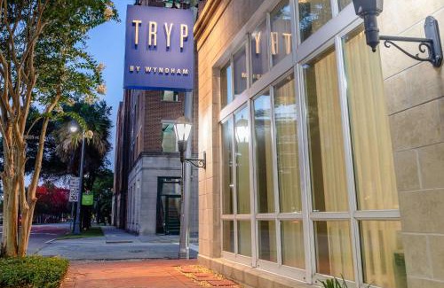 Historic Downtown Savannah Hotel | TRYP by Wyndham Savannah