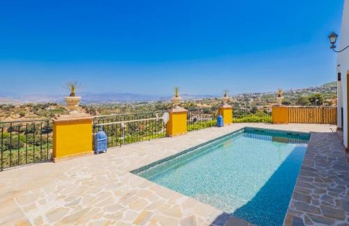 Alhaurin el Grande House | Tu Villa Rural Alakran 2 Dormitorios Piscina privada