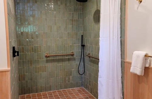 Guerneville Hotel | Tucked Away On The Banks of the Russian River! Outdoor Pool and Free Parking!